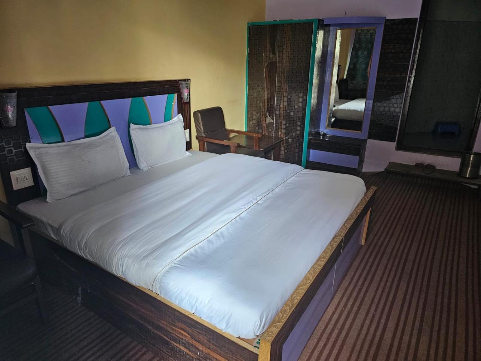 Hotel Afzal And Restaurant คาร์กิล ภายนอก รูปภาพ